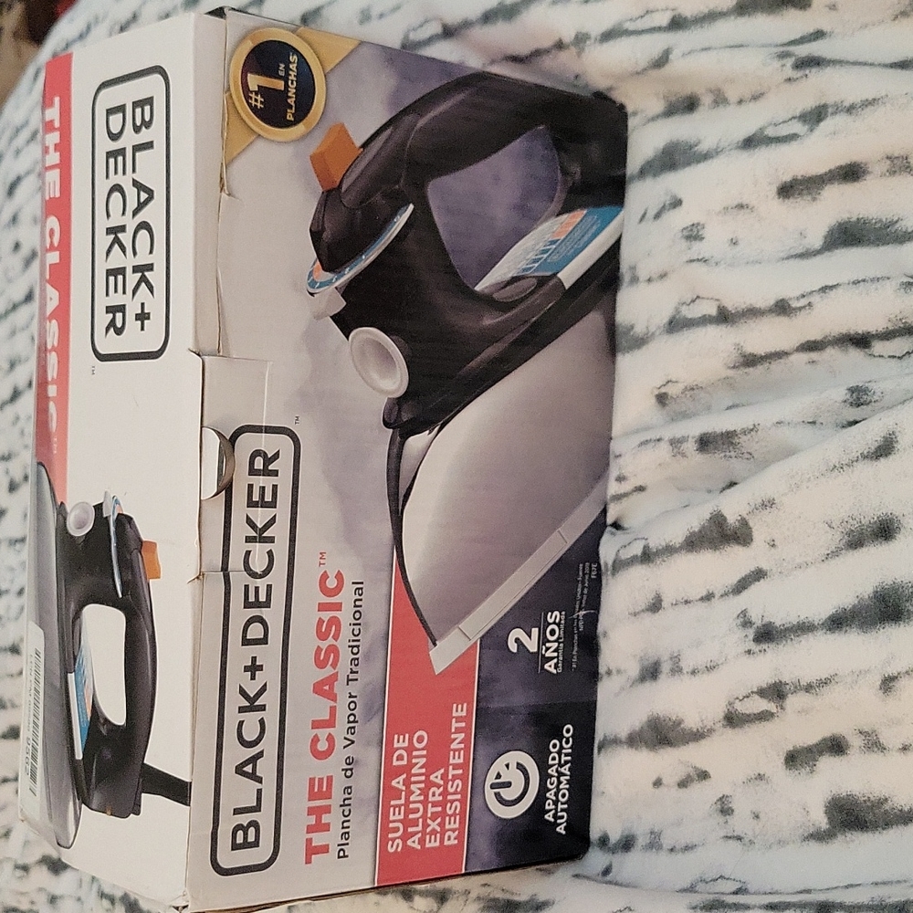 Black + Decker Iron